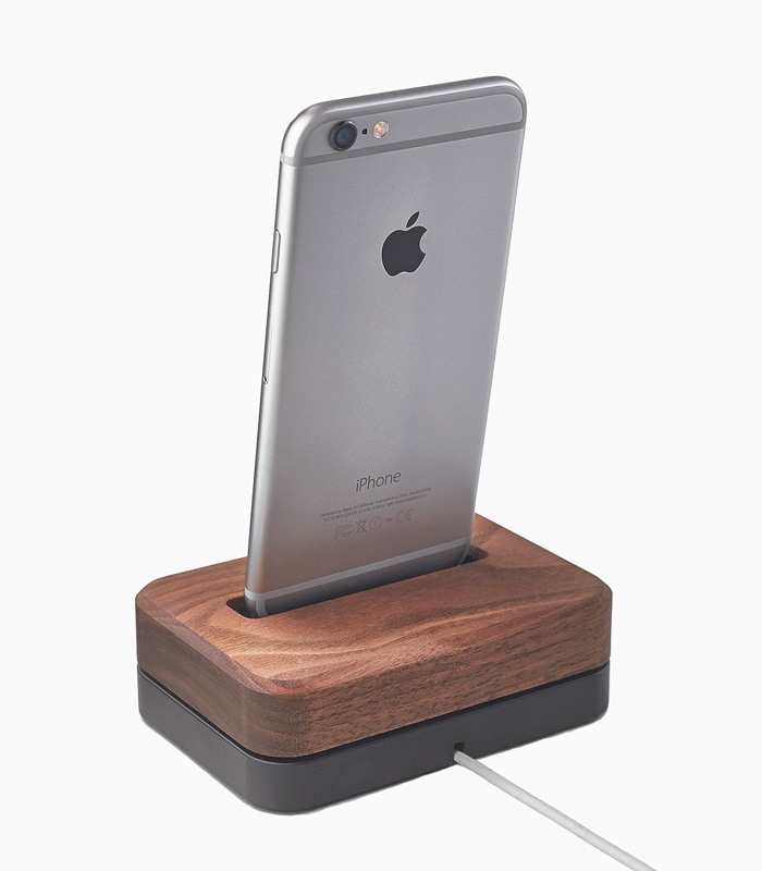 iphone-dock-2 iPhone dock - Image 2